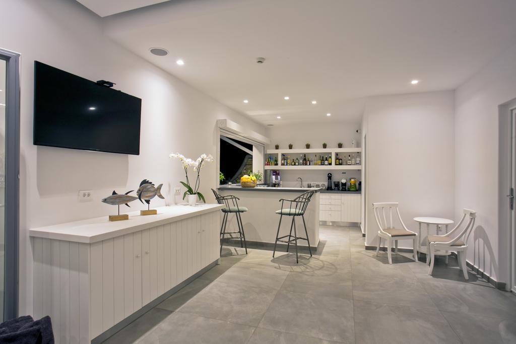 Anna-Maria Mykonos Hotel Glastros  ภายนอก รูปภาพ